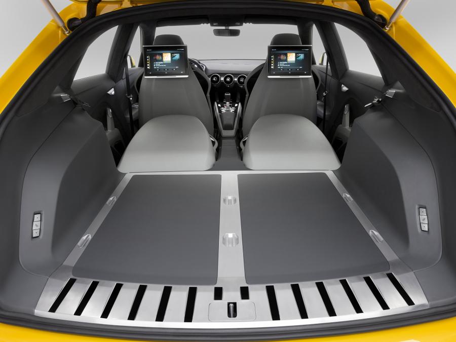 Багажник Audi TT Offroad Concept 2014 года  (фото 7 из 34)
